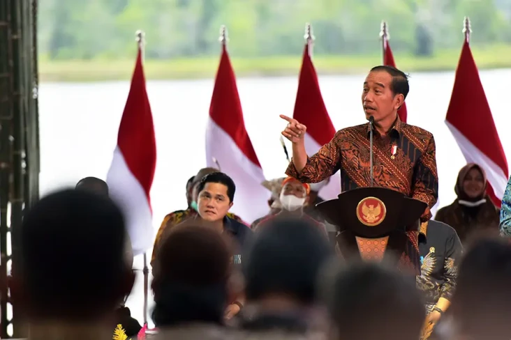 Jokowi Minta Jalan Tol...