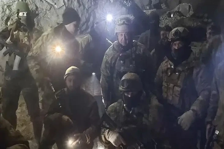 Bos Wagner: Tentara...