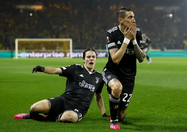 Hasil Nantes vs Juventus:...