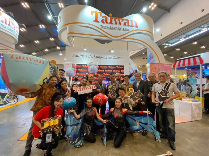 Astindo Travel Fair:...