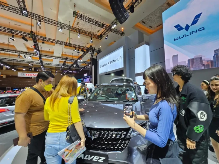 Wuling Alvez Menantang...