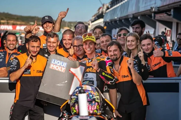 Yamaha Bujuk Alonso...