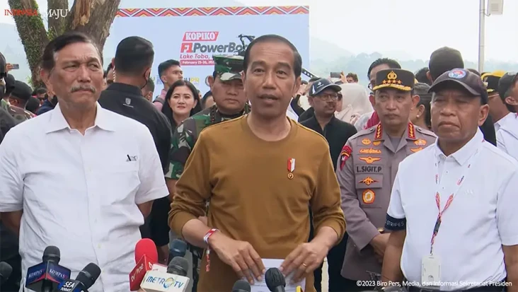 Presiden Jokowi Perdana...