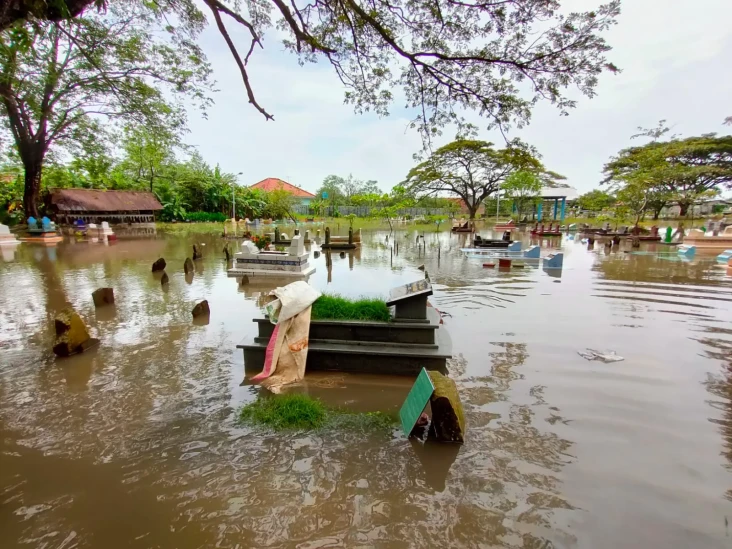 Penampakan Ribuan Makam...