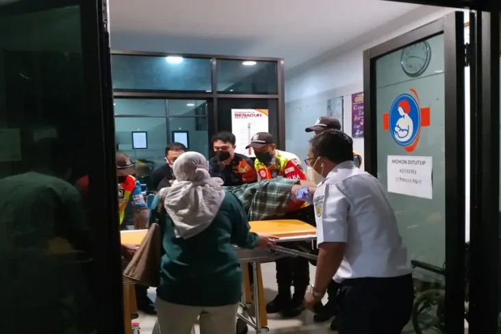 Geger, Penumpang Asal...
