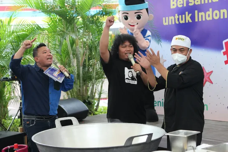 Gandeng Komika Marshel...