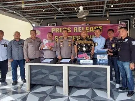 Korupsi Dana Desa Rp354...