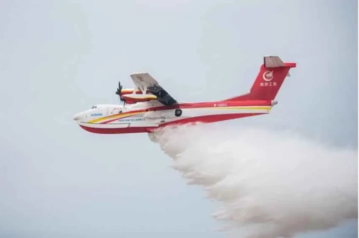Spesifikasi Amfibi AG600M,...