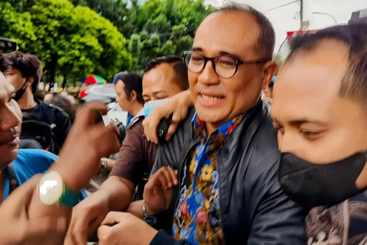 Klarifikasi LHKPN Rafael...