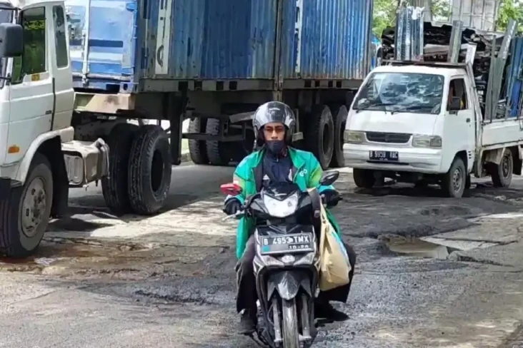 Hati-hati! 2 Ruas Jalan...