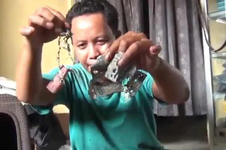 Uang Tabungan Rp40 Juta...