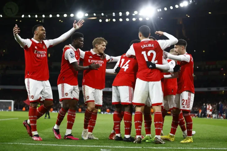 Arsenal vs Everton:...