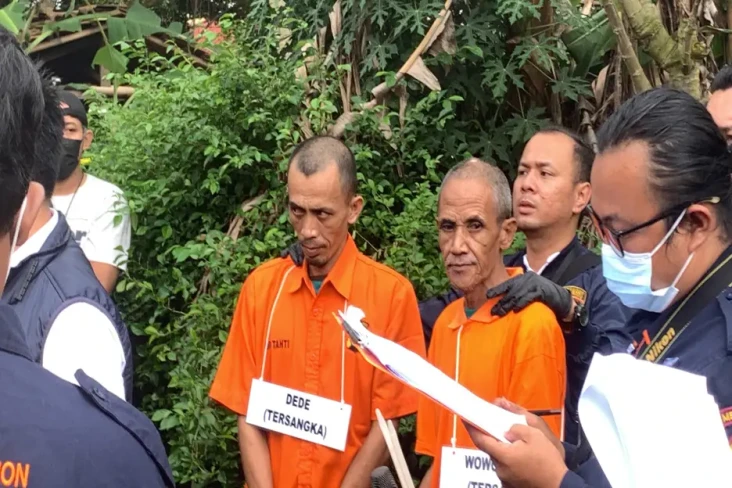 Hari Ini Polisi Gelar...