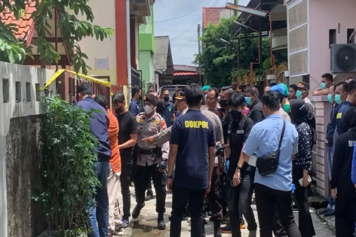 Keluarga Korban Pembunuhan...