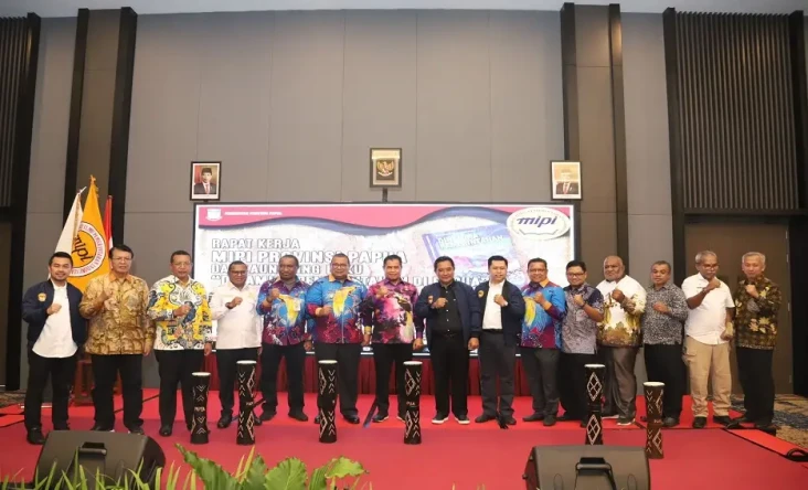 Ketua Umum MIPI: Buku...