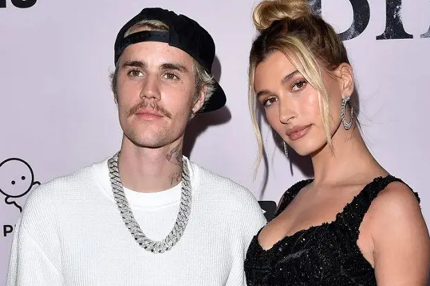 Hailey Baldwin Beri...