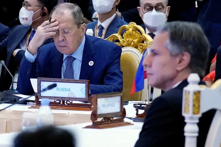 Bertemu Lavrov di Pertemuan...