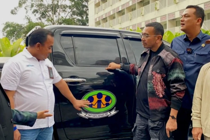 Bantuan Food Truck ke...