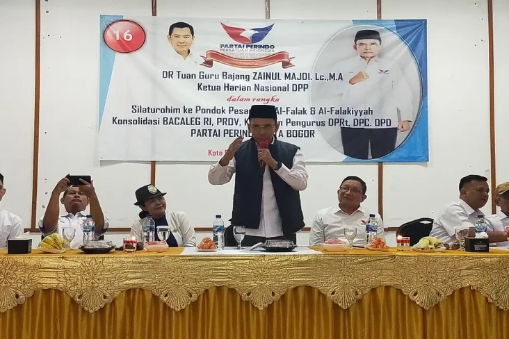 TGB Hadiri Konsolidasi...