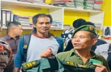 Pangkat di KTA dan Seragam...
