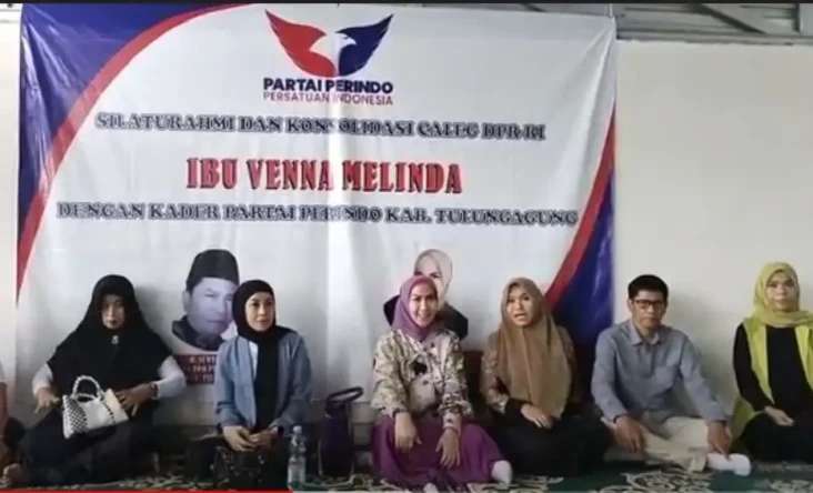 Temui Warga Tulungagung,...