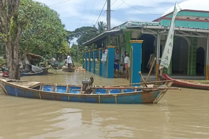 Banjir Parah di Kabupaten...