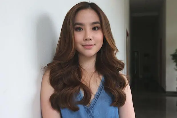 3 Artis Keturunan Tionghoa...