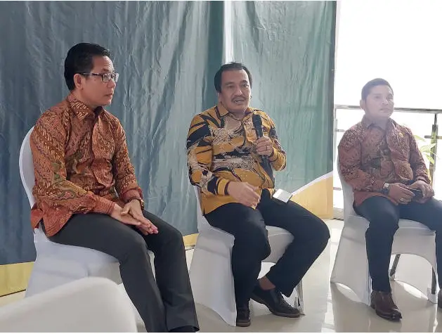 Kebijakan Pendidikan...