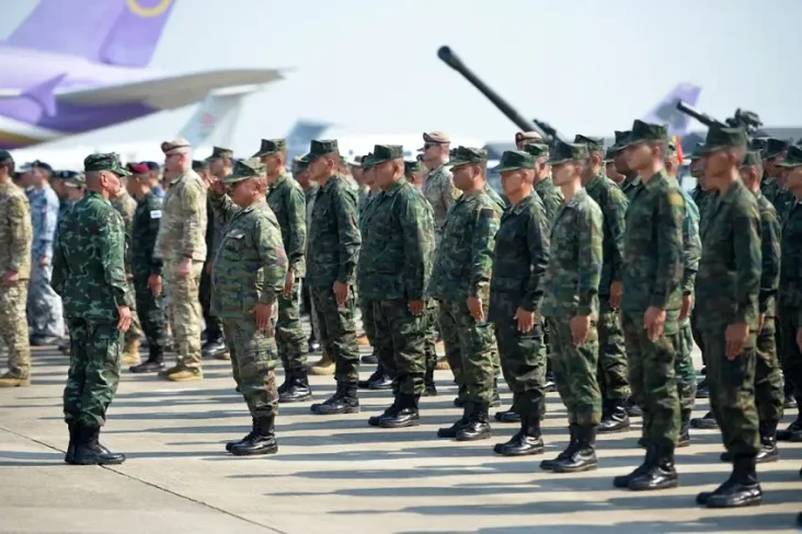 AS Kerahkan 6.000 Tentara...