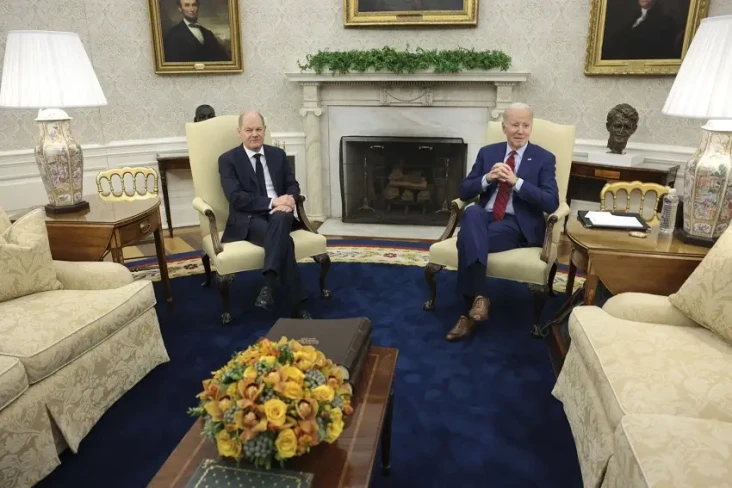 Biden dan Scholz Bersumpah...