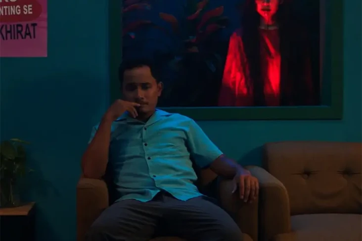 Tak Tahan Diganggu Hantu,...