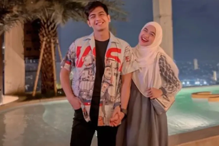 Teuku Ryan Suami Ria...