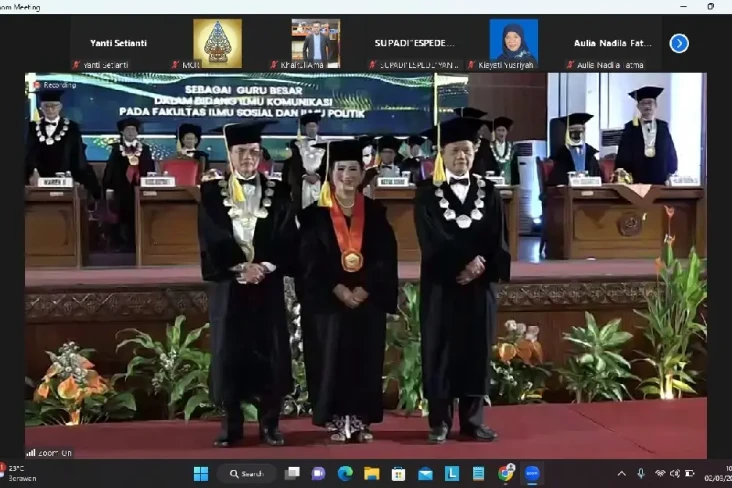 Sosok Puji Lestari,...