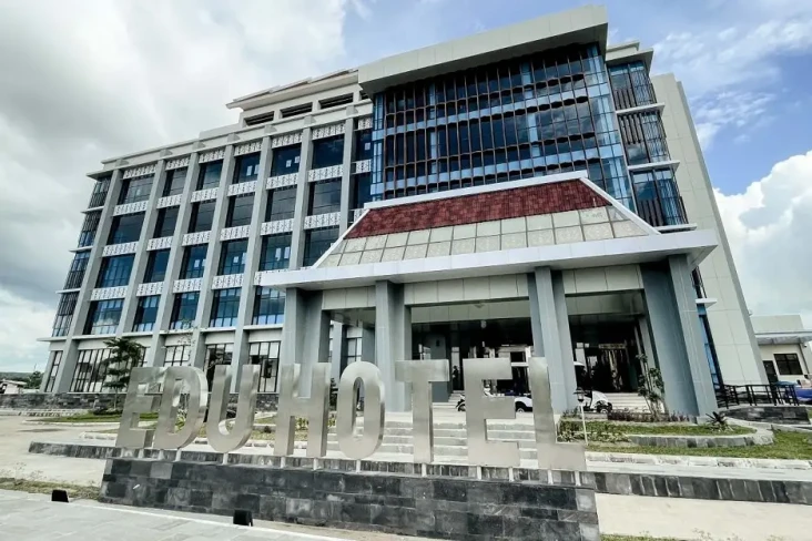 Poltekpar Lombok Miliki...
