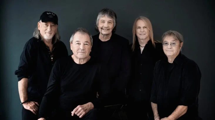 Deep Purple Gelar Konser...