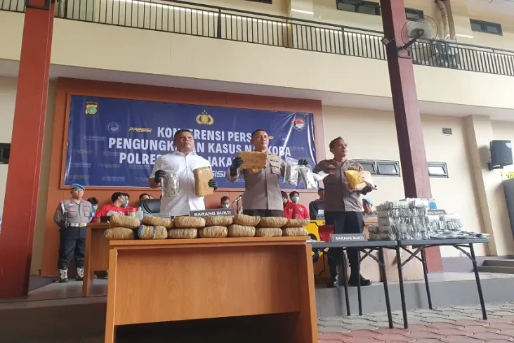 Polisi Bongkar Peredaran...