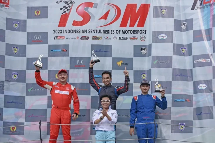 Alvin Bahar Bangga,...
