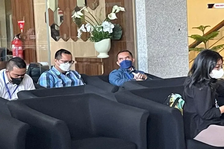 Mantan Kepala Bea Cukai...