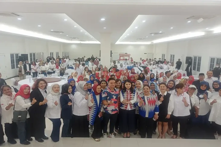 Pelatihan Public Speaking...