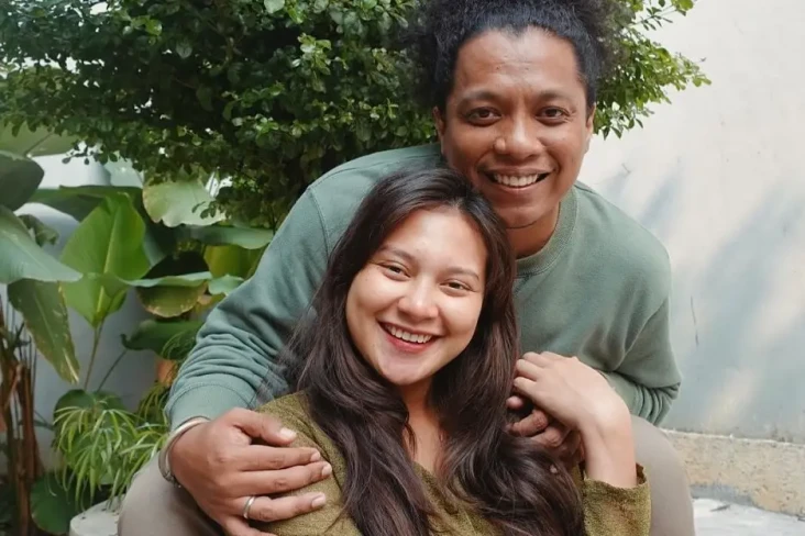 4 Artis Indonesia Tidak...
