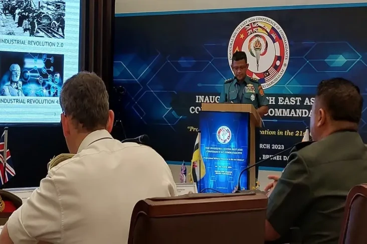 Rektor Unhan Paparkan...