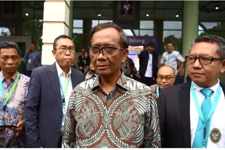 Bagikan Video Jenderal...