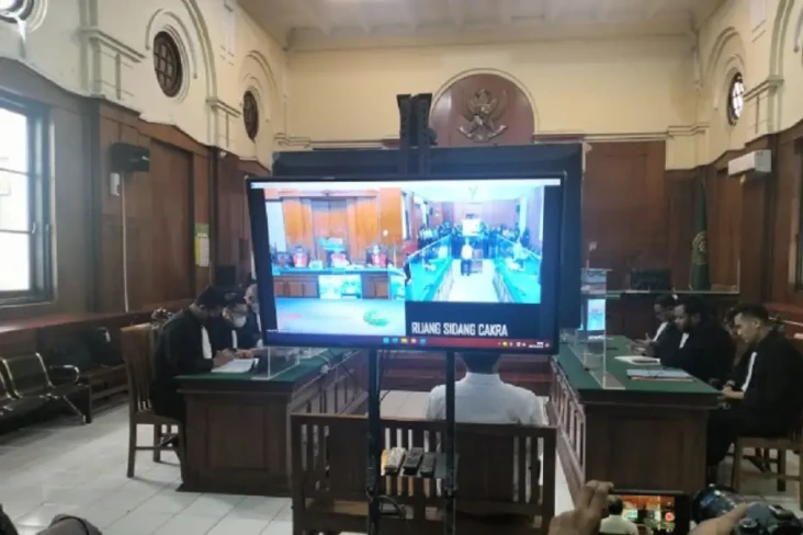 Tragedi Kanjuruhan,...
