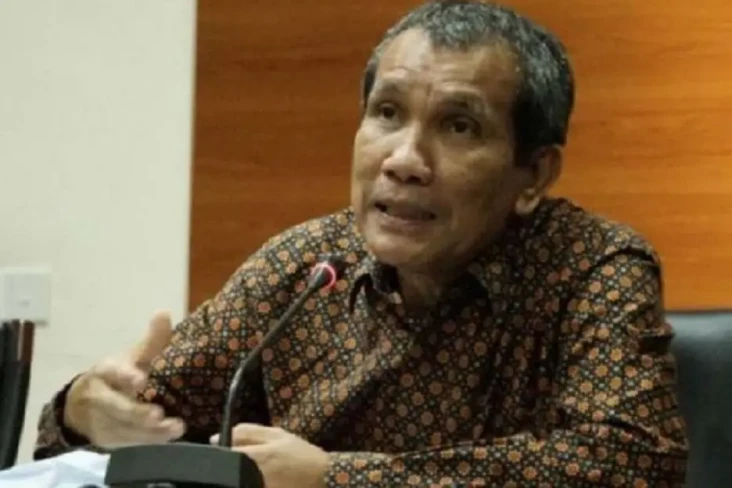 Panggil Wahono Putro,...