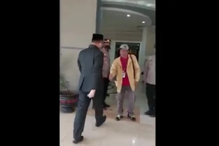 Viral Video Ketua DPRD...