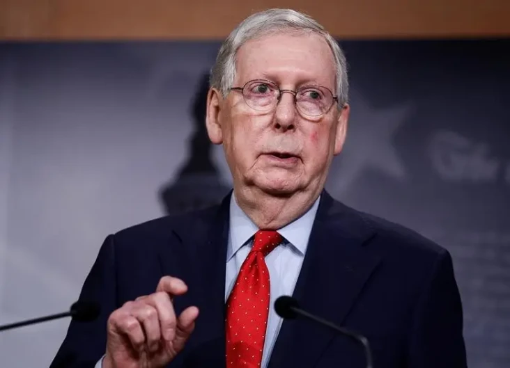 Profil Mitch McConnell,...