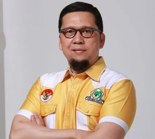 Blackpink, Kaum Muda...