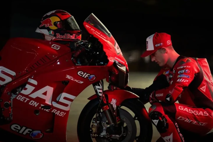 Pol Espargaro Sambut...
