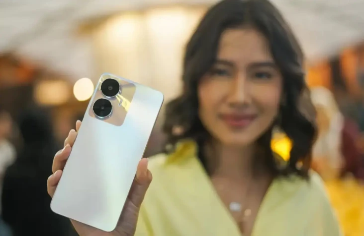 Punya Fitur Mirip Dynamic...