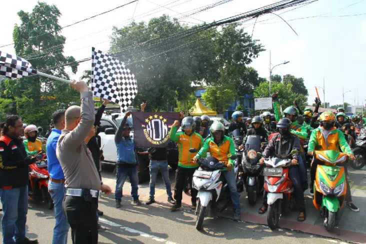 Lupakan Orderan! Ratusan...